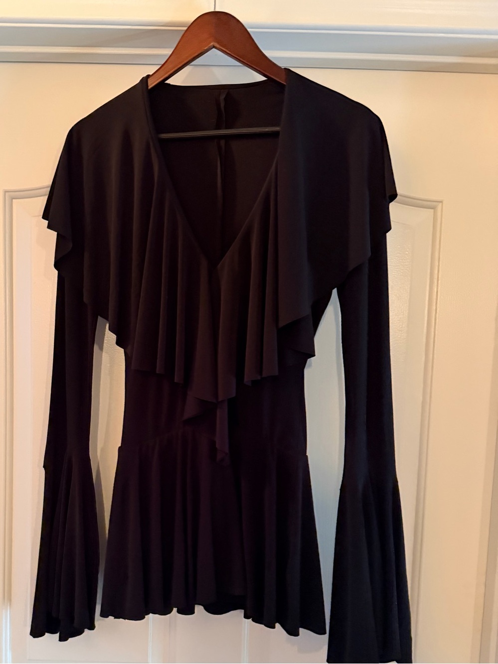 Norma Kamali Worn once to a concert. EUC Built in panties. Flower is not include - Picture 6 of 10